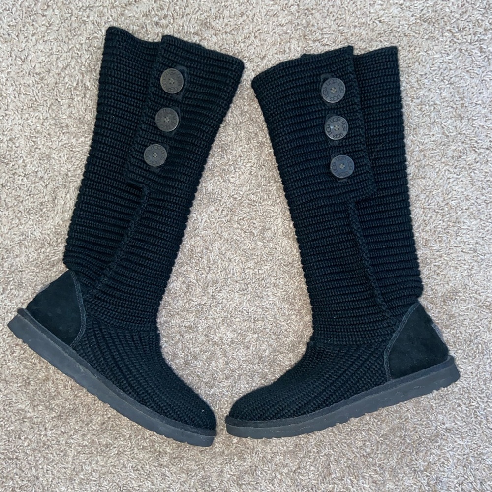 Black Uggs